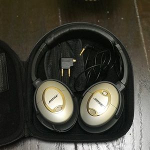 Bose Quiet Comfort II Acoustic Noise Cancelling